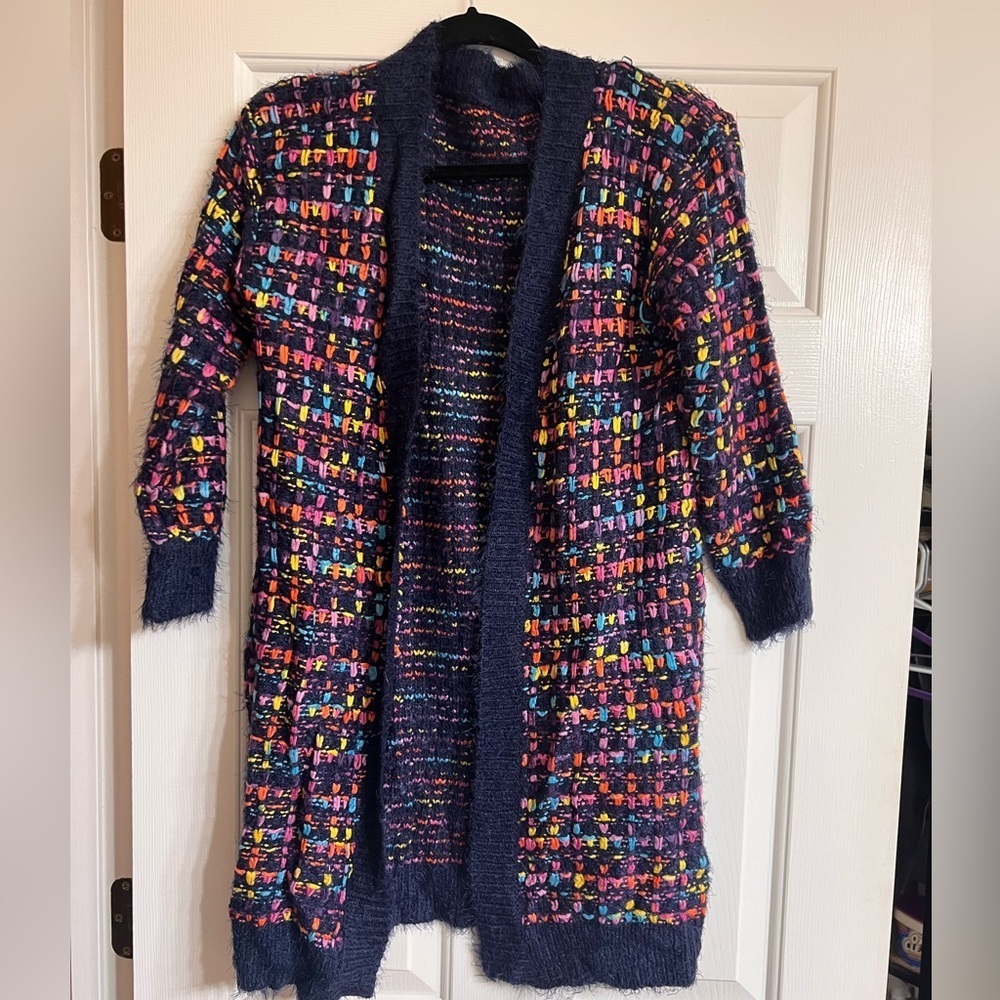 Cardigan sweater